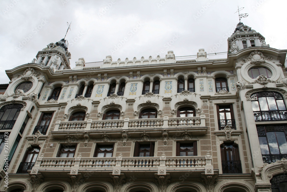 Edificio singular calel Mayor-Madrid