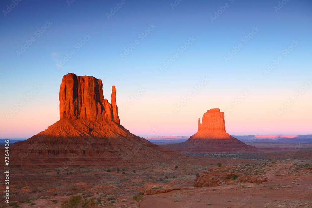 Sunset Buttes in Monument Valley Arizona