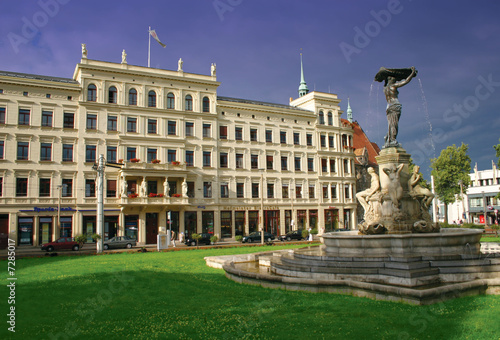 Postplatz mit Muschelminna-Brunnen in Görlitz photo