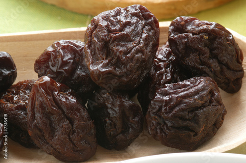 Wallpaper Mural Prugne secche Torontodigital.ca