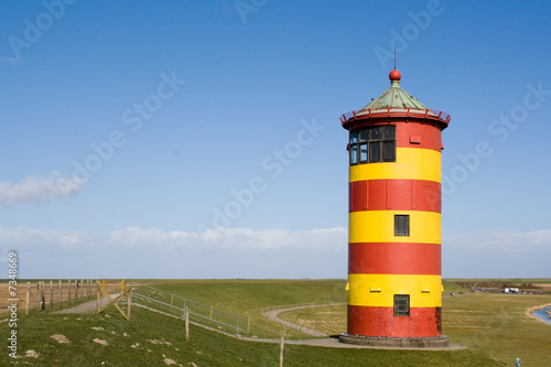 Pilsumer Leuchtturm in Greetsiel, Nordsee