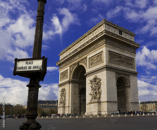 Arc de Triomphe, Paris, France © Bruce Robbins