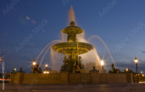 fontaine paris