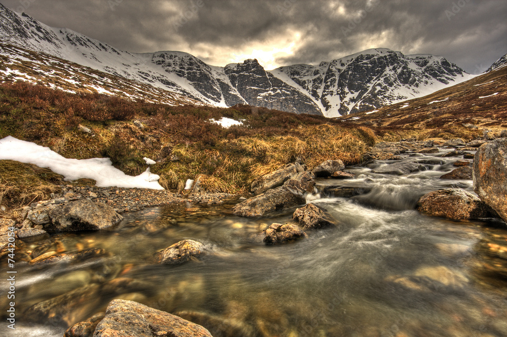 Fototapeta premium Mountain Torrent