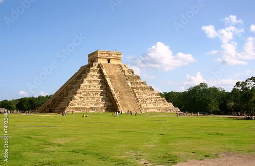 Maya pyramid photo