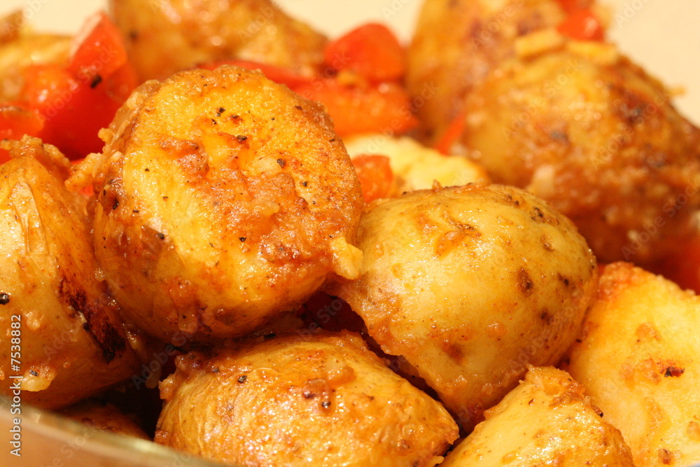 Potatoes with red peppers Potatoes with red peppers