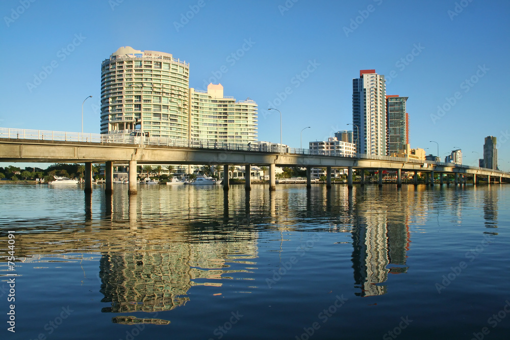 Obraz premium Sundale Bridge Gold Coast