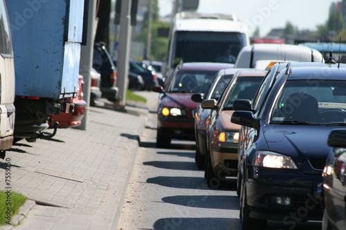Traffic - turning cars