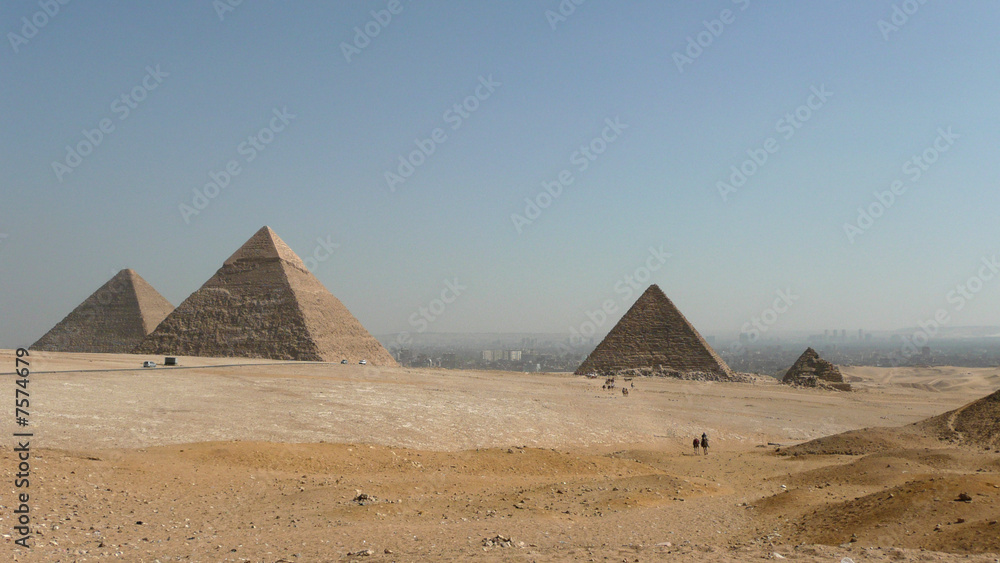 Les pyramides du plateau de Gizeh