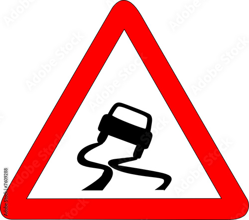 a0099 - Panneau danger CHAUSSEE GLISSANTE
