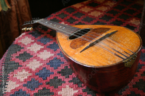 ball back mandolin