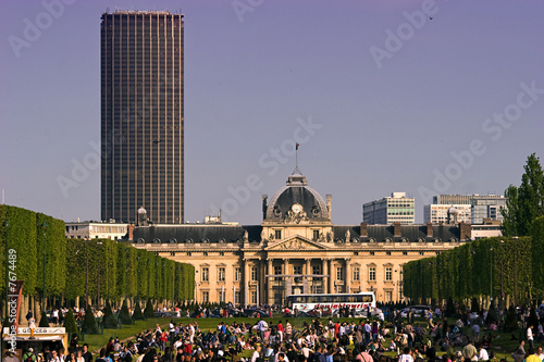 Obraz na płótnie Paris w salonie