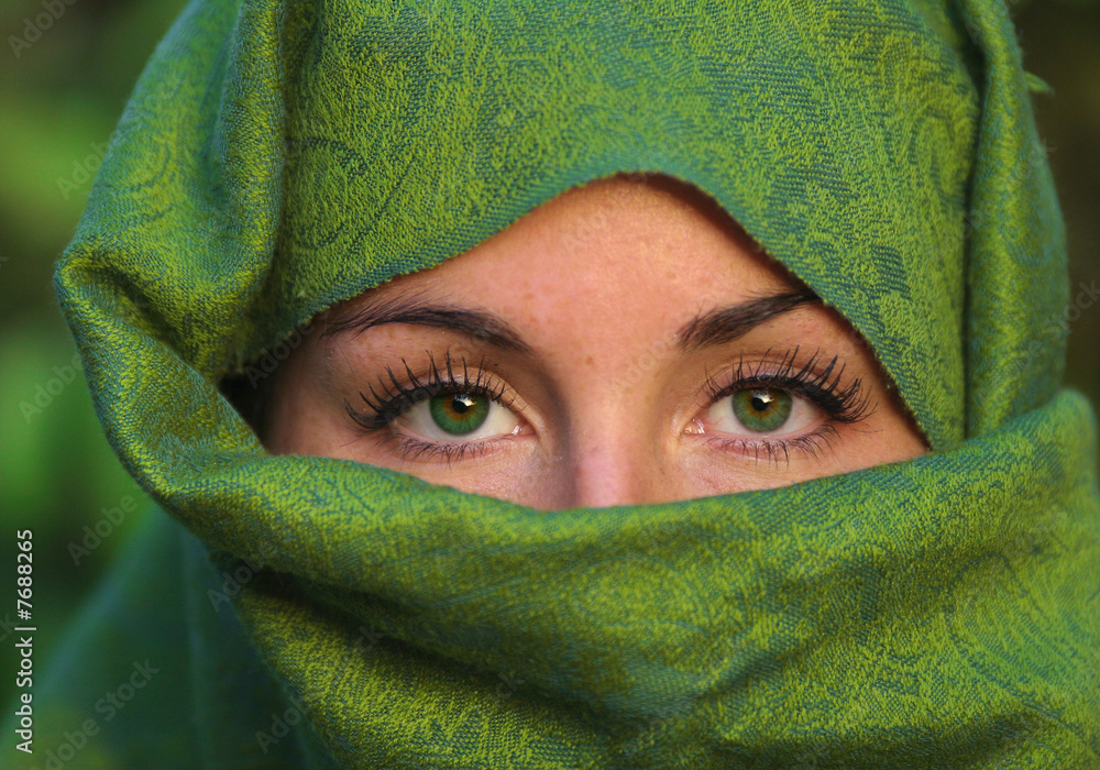 Naklejka premium Woman's eyes