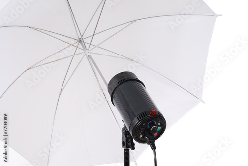 studio photo softbox eclairage flash parapluie © Firenight