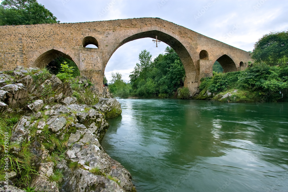 Puente Romano de Cangas de Onis, Asturias (España)