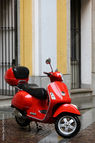 scooter rouge