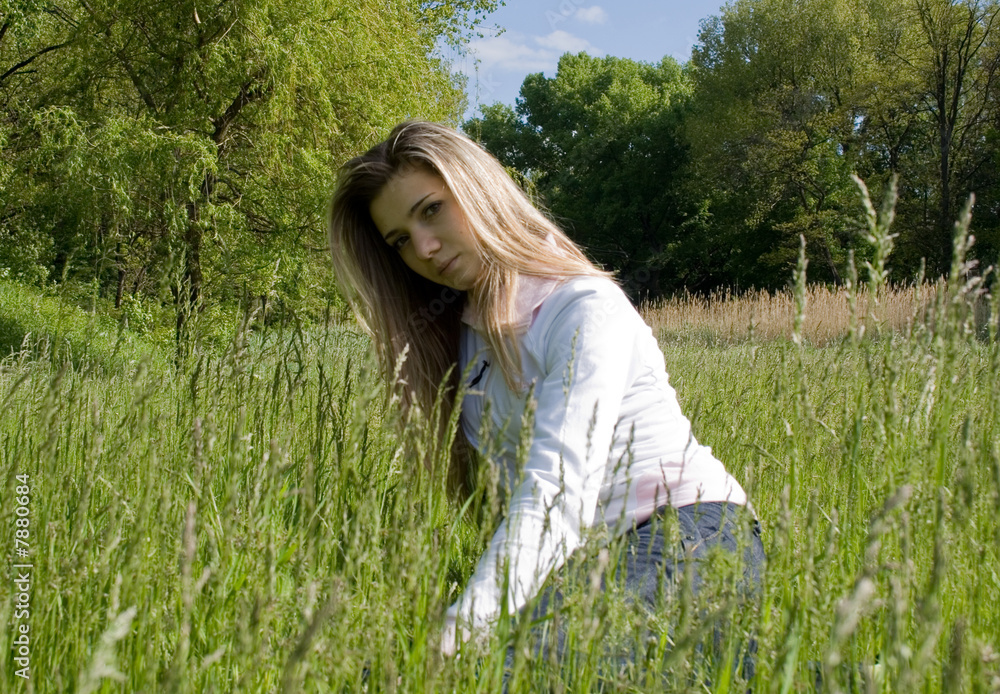 Fototapeta premium girl on meadow