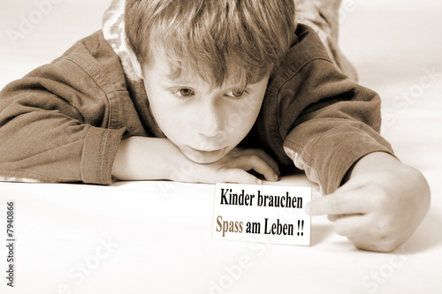 Kinder brauchen Liebe photo