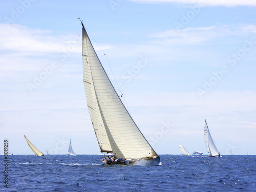 klassische Yacht bei den Voiles d'Antibes