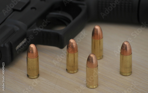 9mm pistol and bullets 6