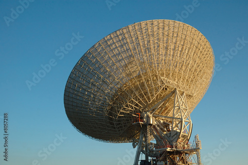 Antena de satélite