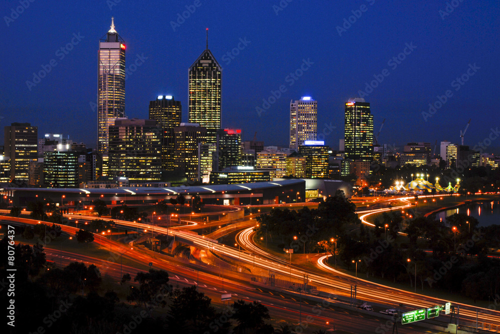 Fototapeta premium Perth bei Nacht