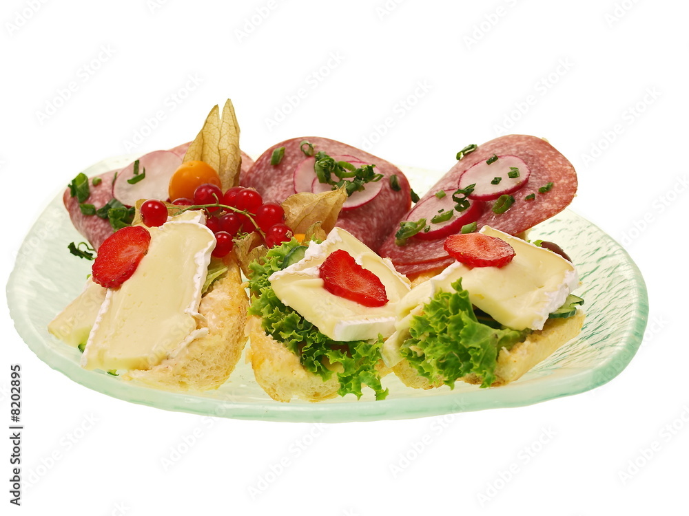 belegte brötchen,baguette mit verschiedene füllung,salat,obst belegte brötchen,baguette mit verschiedene füllung,salat,obst