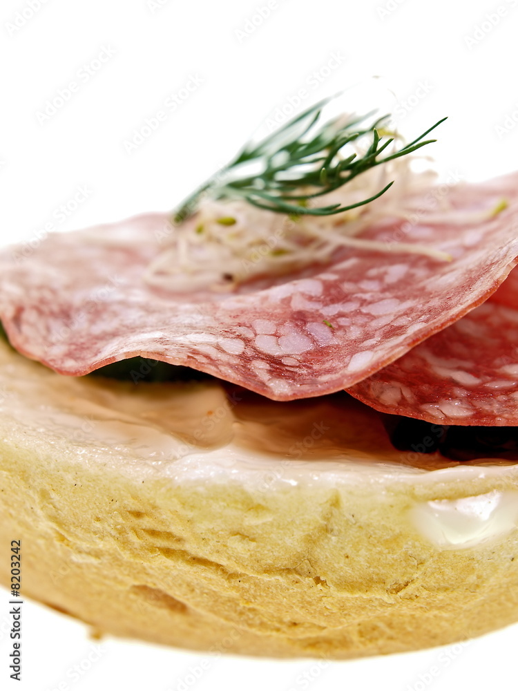 belegte brötchen,baguette,salami,salat,sprossen belegte brötchen,baguette,salami,salat,sprossen