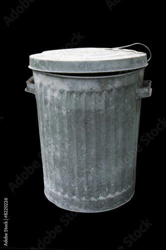 Garbage can