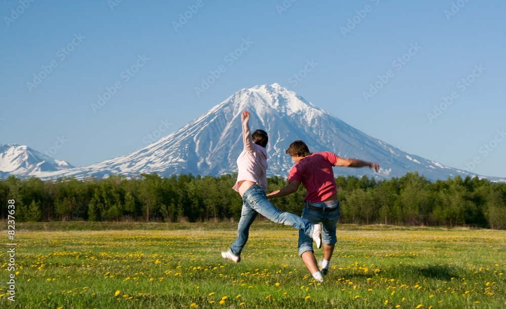 Obraz premium Young man and woman