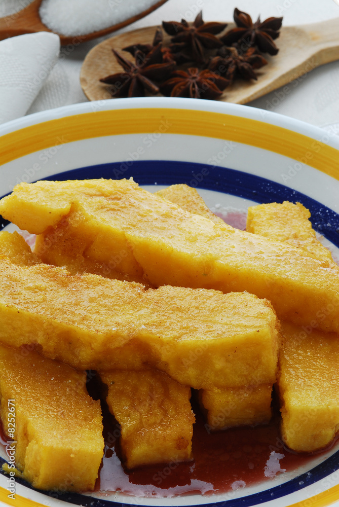 Polenta zuccherata al vino - Dolci Lombardia Polenta zuccherata al vino - Dolci Lombardia