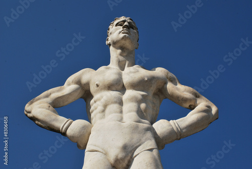 statua di pugile, stadio dei marmi  photo