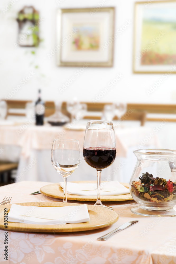 restaurant restaurant