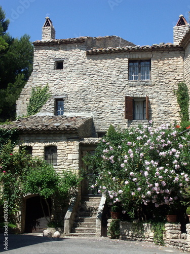 maison de village en provence photo