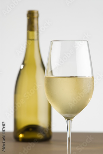 Wallpaper Mural wine still life Torontodigital.ca