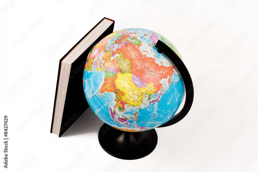 Globe and book - obrazy, fototapety, plakaty 