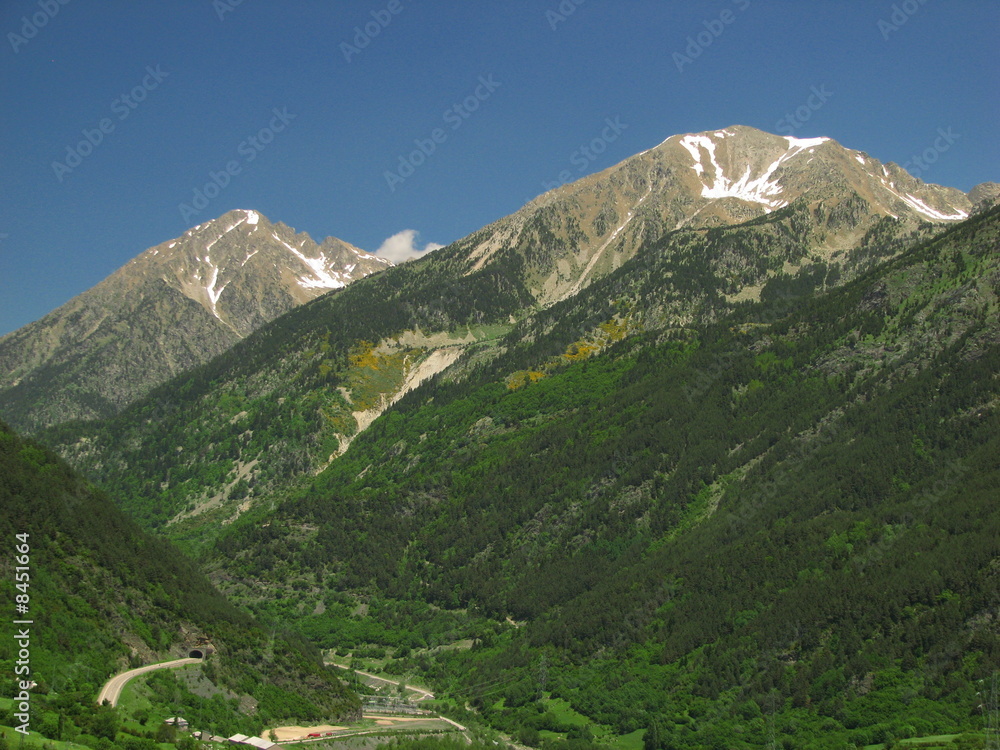 Hautes Pyrénées, franco, espagnoles