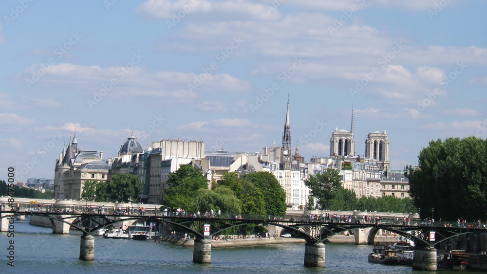 Pont des Arts à Paris