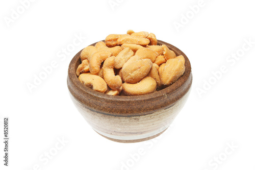 Cashews in bowl