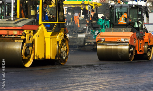 Road roller