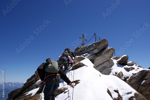 a un passo dalla vetta photo