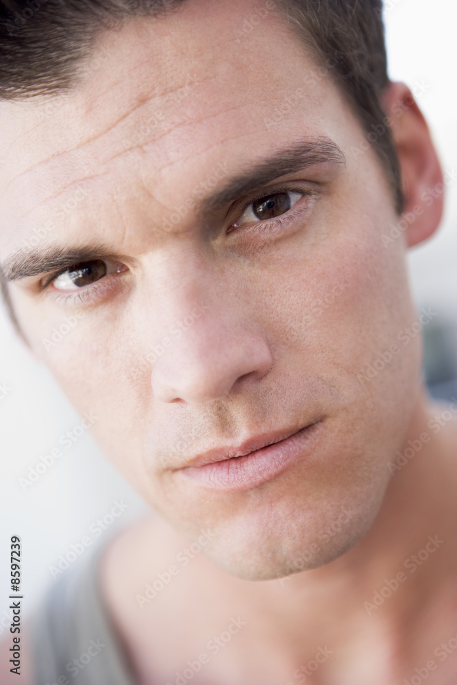 Fototapeta premium Strzał głową człowieka myślącego