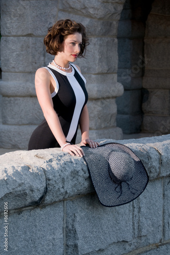 Принти на полотні Elegant Summer Fashion