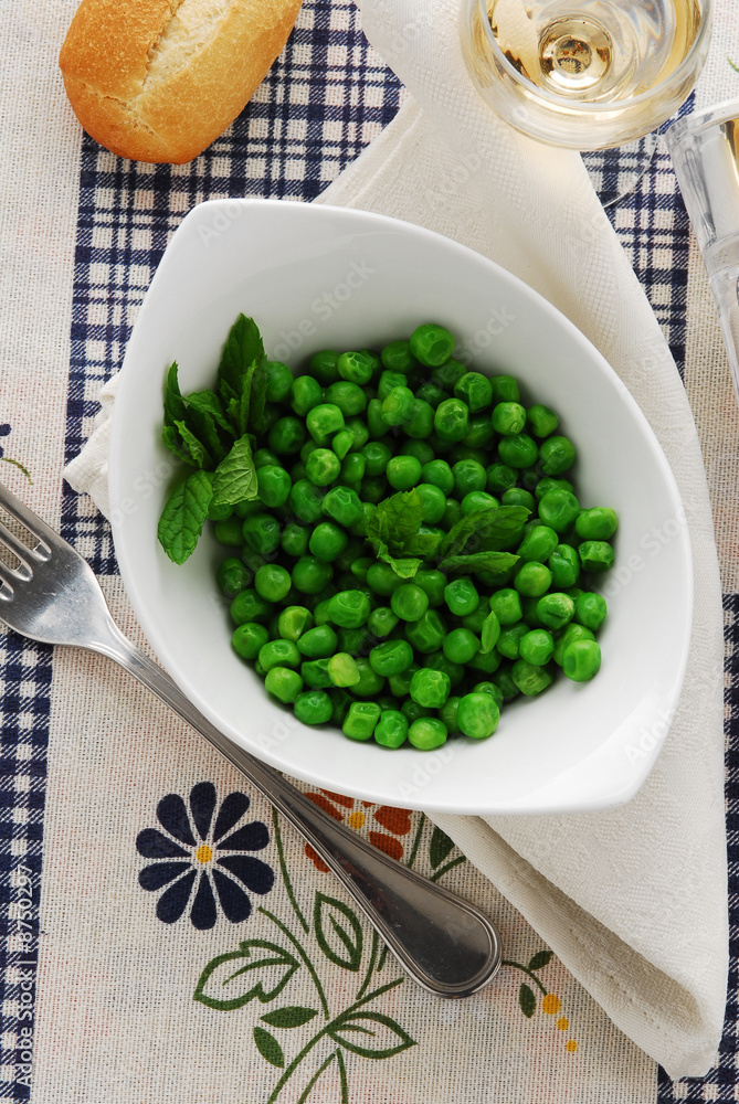 Piselli profumati alla menta - Contorno Piselli profumati alla menta - Contorno