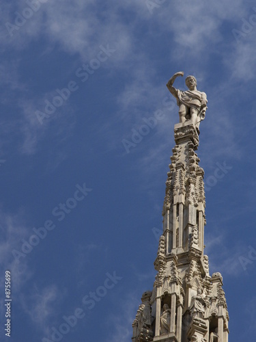 Escultura en la catedral de Milan-3