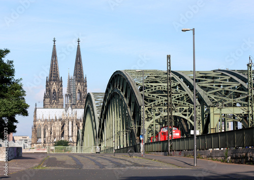 Dom Hohenzollernbrücke Köln