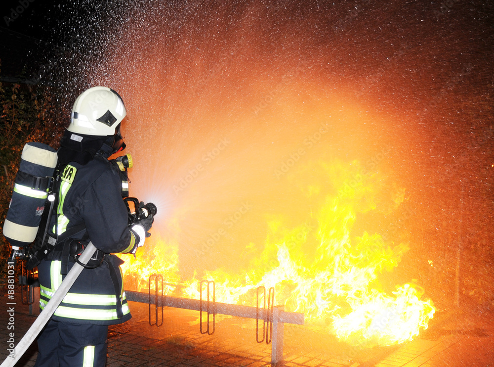 Naklejka premium Feuerwehr im Einsatz