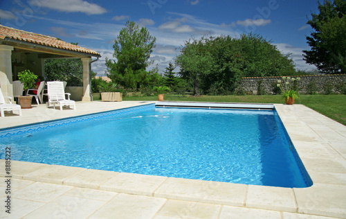 plongeon dans la piscine photo