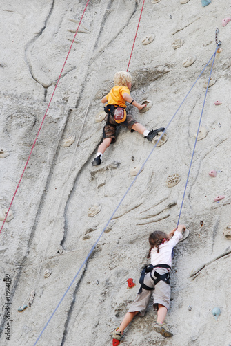 FREE CLIMBING photo