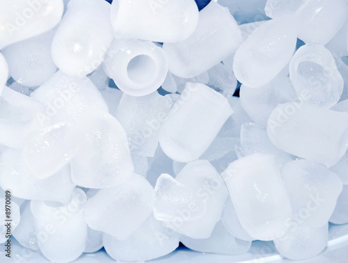 Tablou pe pânză pieces of ice close up background